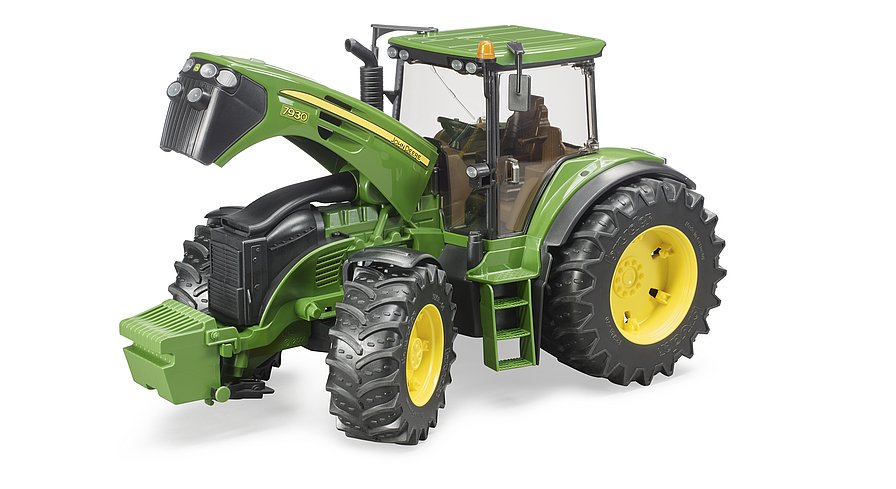 Kolový traktor John Deere 7930
