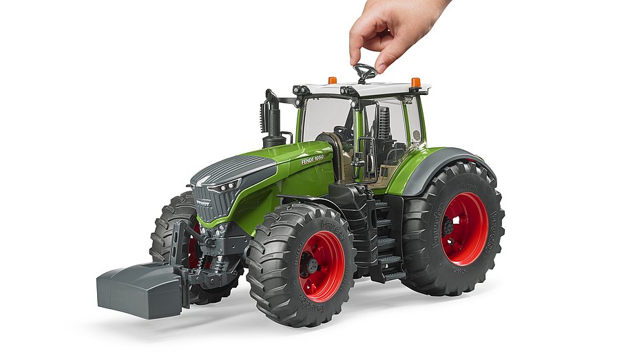 Kolový traktor Fendt 1050 Vario